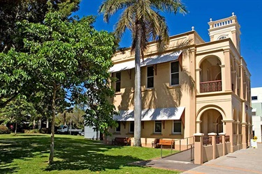 Heritage 9